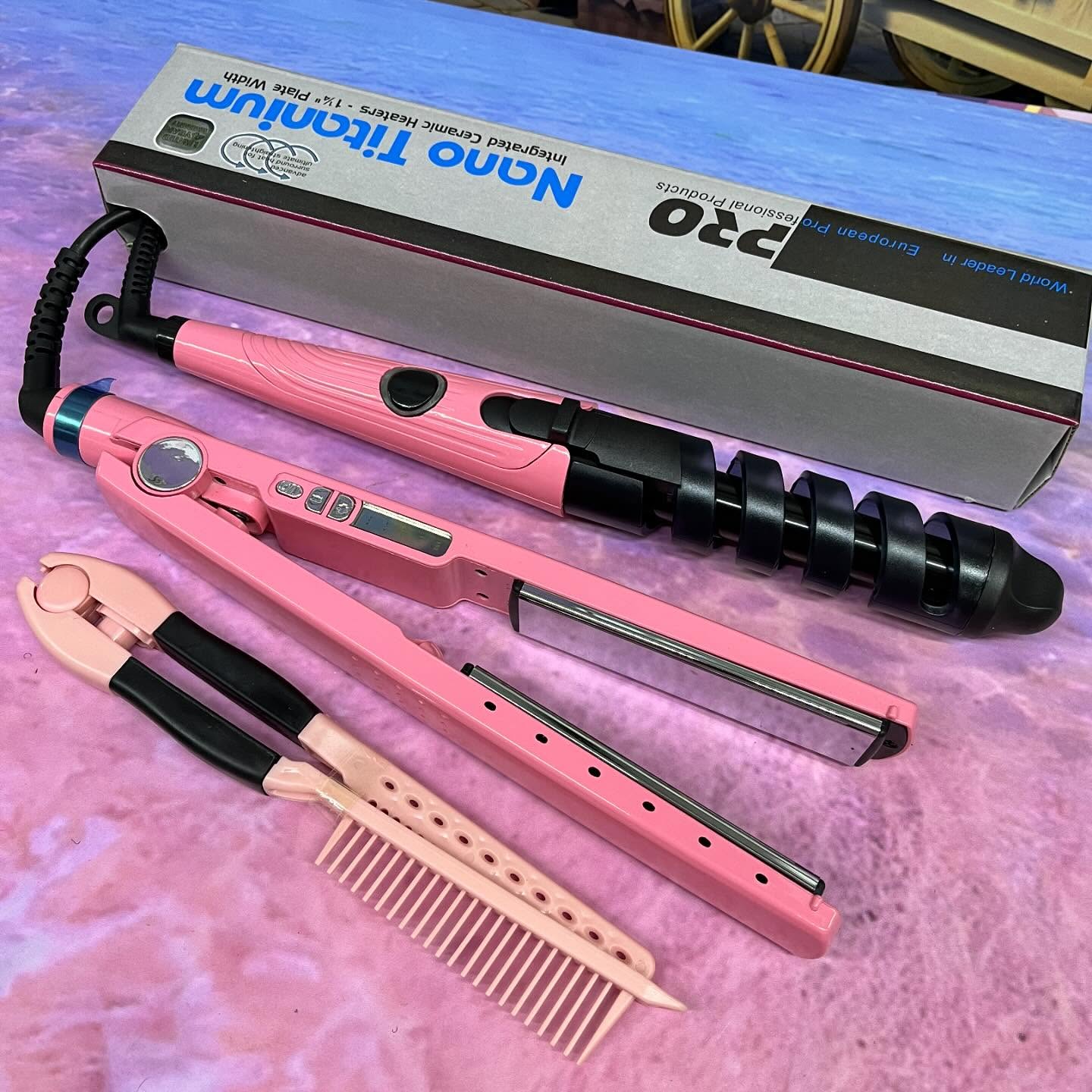 Combo Nano Titanium (Plancha, Rizador y Peine)