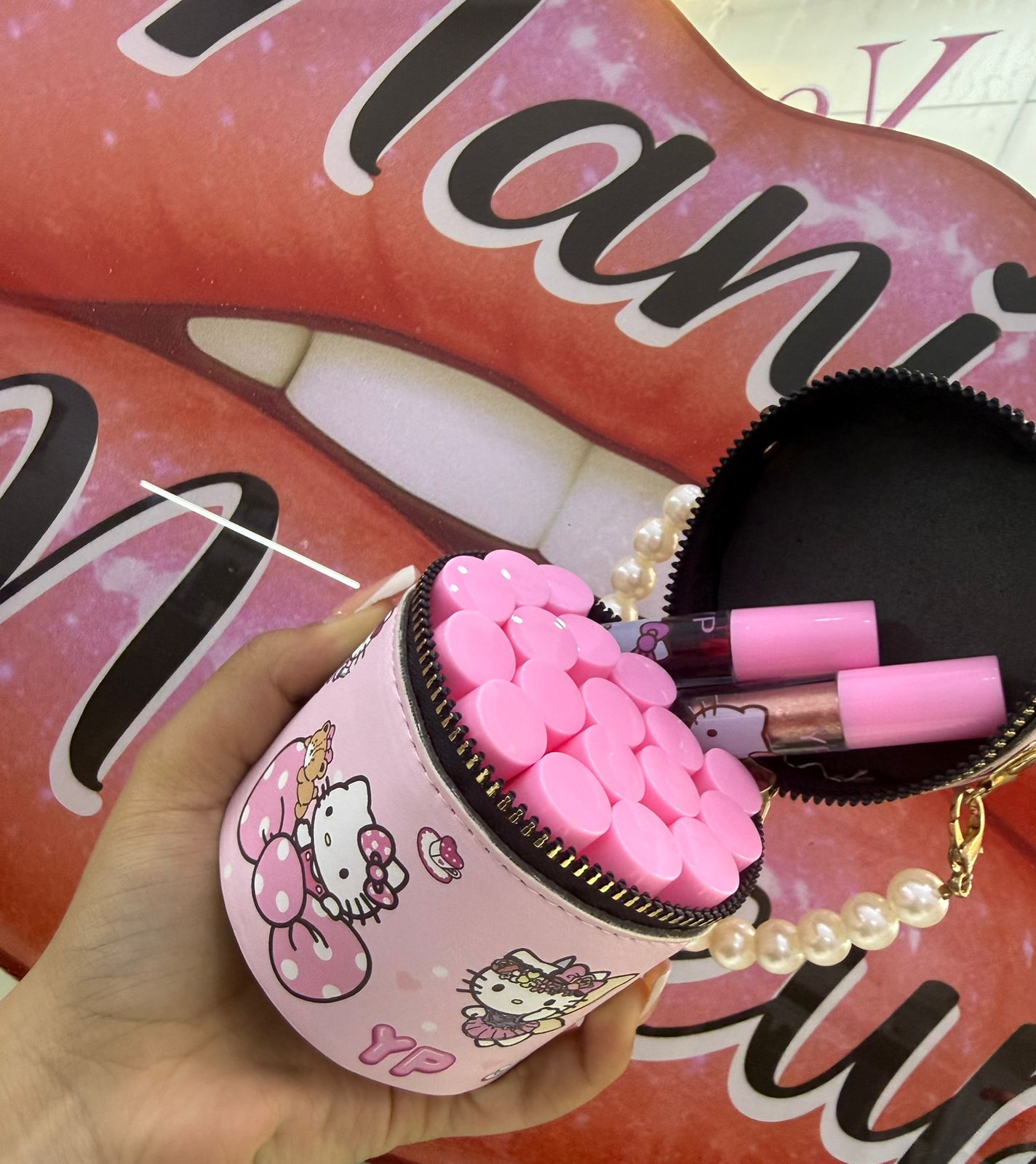 Kit de 20 Labiales para Niñas con Estuche Personalizado ✨