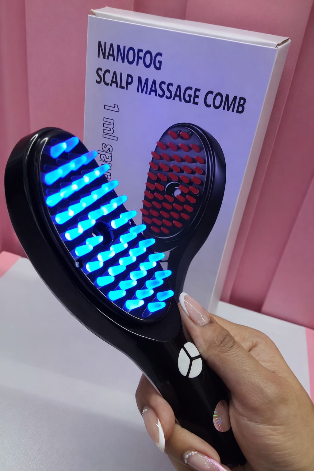 Cepillo de Terapia Capilar con Luz Infrarroja